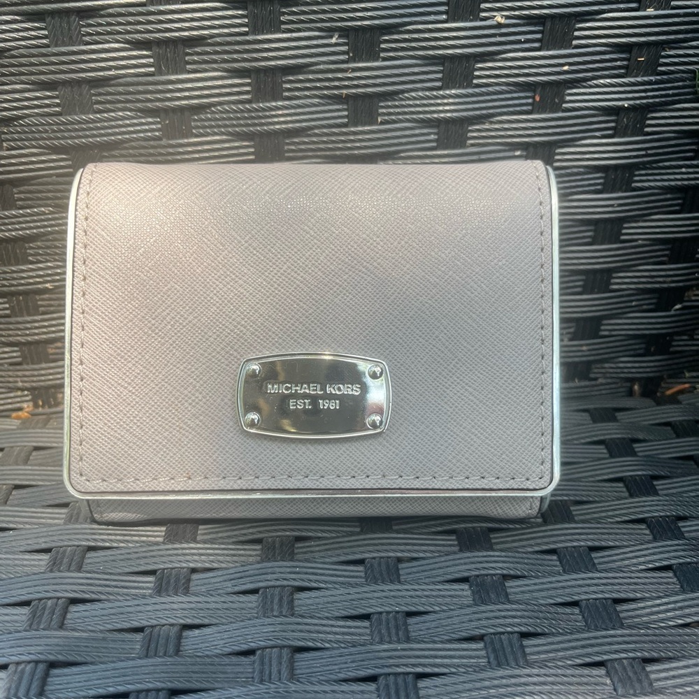 Michael Kors Light Gray Card Holder